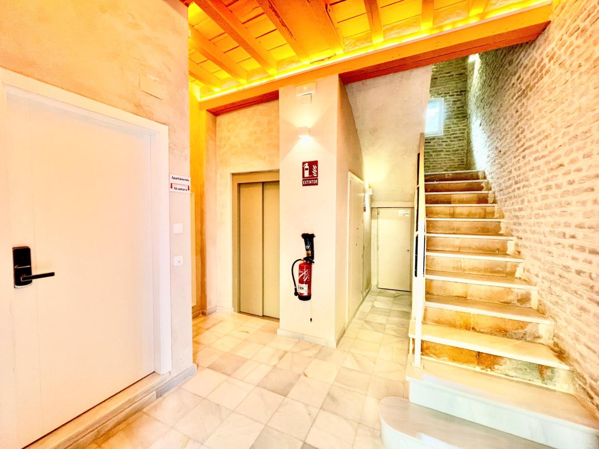 Apartamento Philippe's Triana Con Terraza